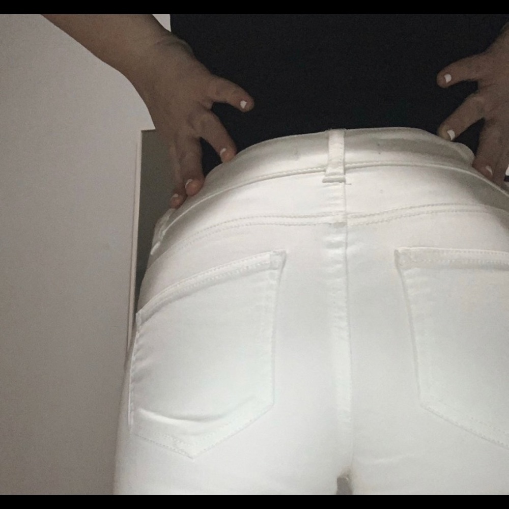 White jeans!
